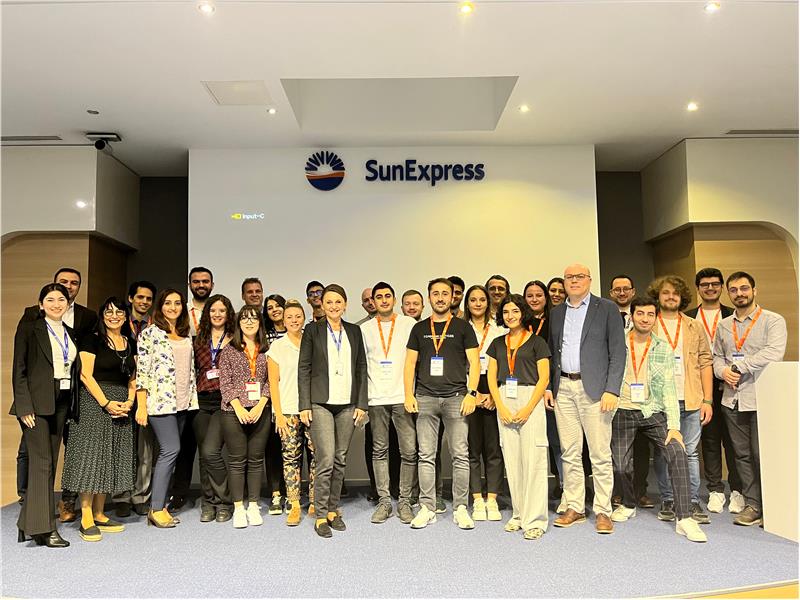 SunExpress, Genç Yetenek Programı FLY ile yeni mezunlara iş fırsatı sunuyor