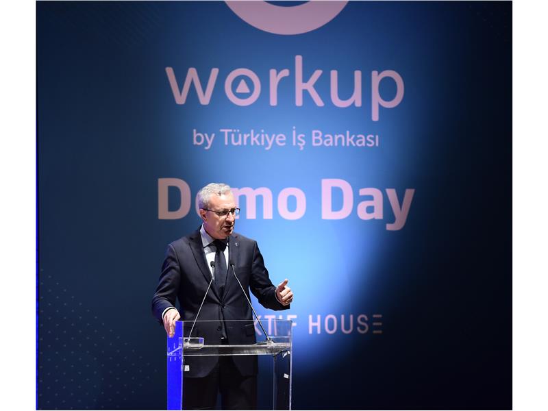 Workup Girişimcilik Programı  5. dönem mezunlarını verdi