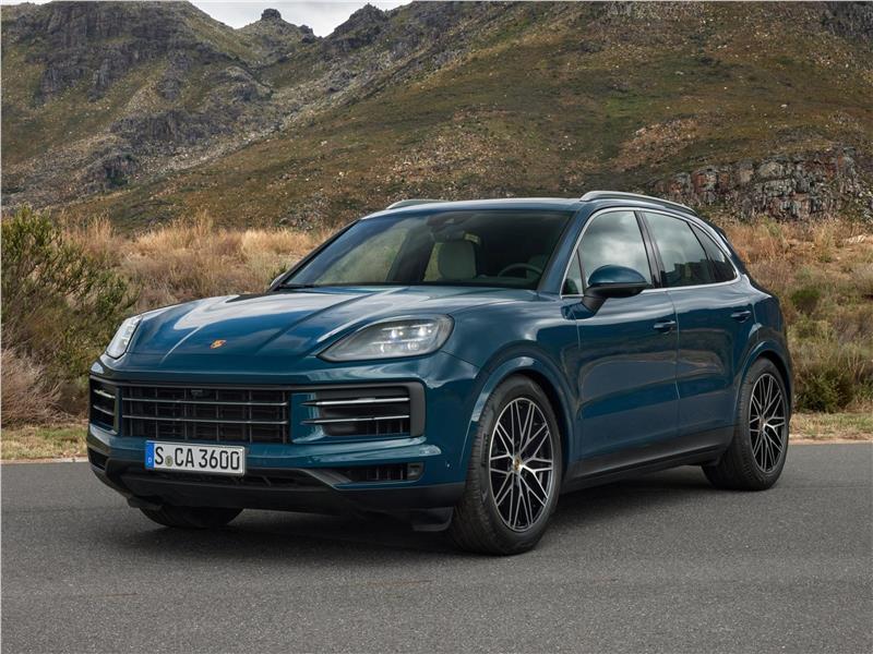 PIRELLI, MAKYAJLI PORSCHE CAYENNE İÇİN HER MEVSİME UYGUN, TÜM EBATLARDA ÖZEL LASTİKLER GELİŞTİRDİ