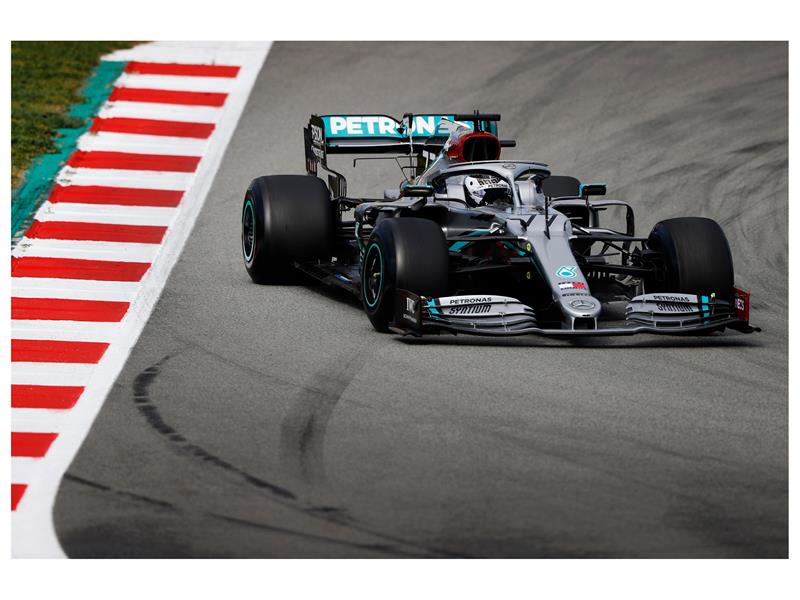 Pirelli Silverstone Grand Prix'si için lastik seçimlerini açıkladı 