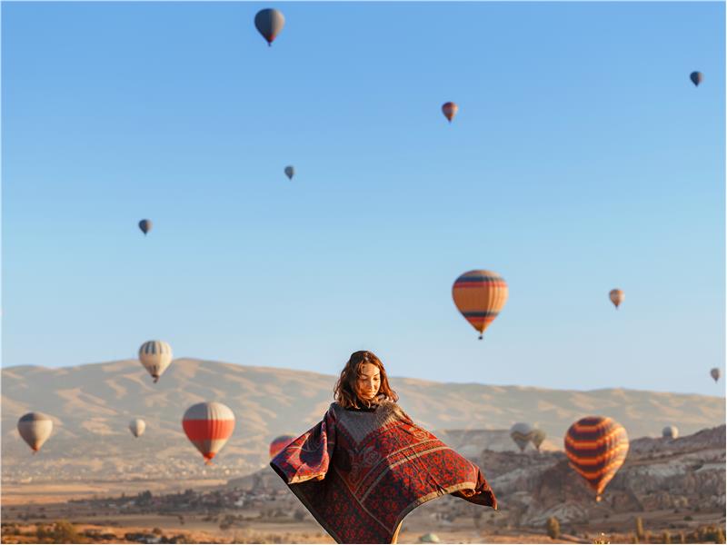 Yabancı Turistler Şehirler Arası Yolculuklarda Otobüse Yönelmeye Başladı