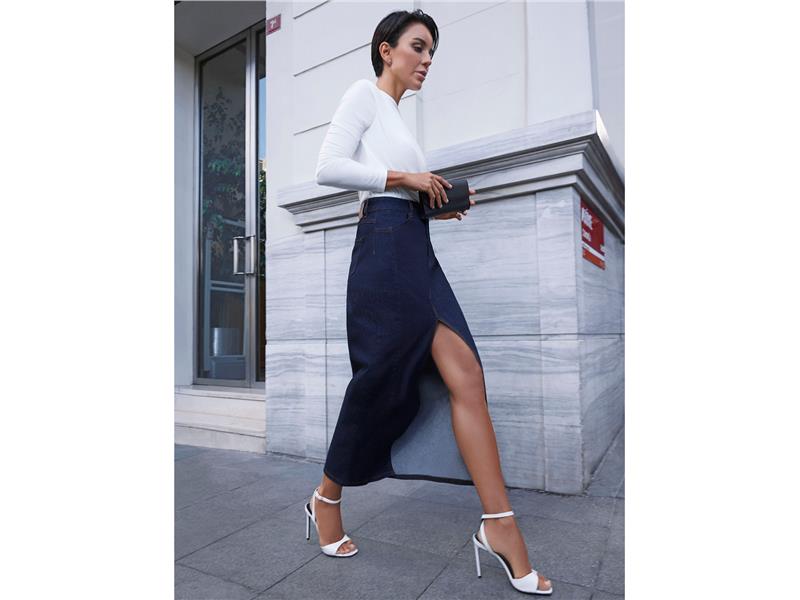 DENIM’İN EN SMART HALİ NUR BİLEN YAVUZER SEÇİMLERİYLE N-DENIM’DE