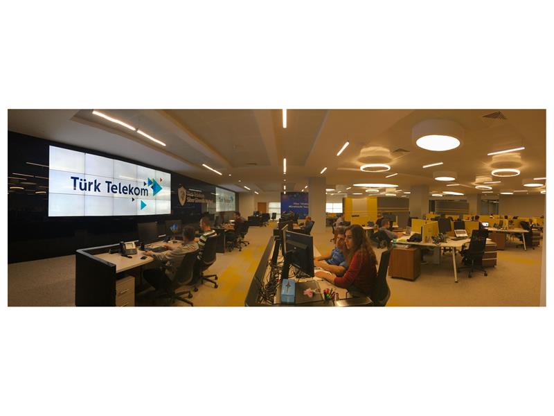 Türk Telekom Siber Güvenlik Merkezi ile  Türkiye’nin verisini koruyor