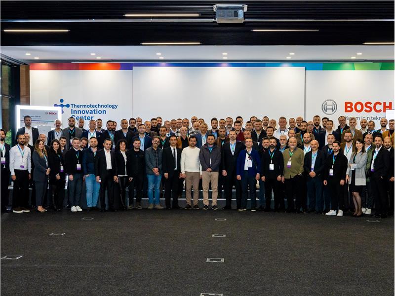 Bosch Termoteknik, iş ortaklarına  yeni kombisi Condens 1200 W’yi tanıttı 