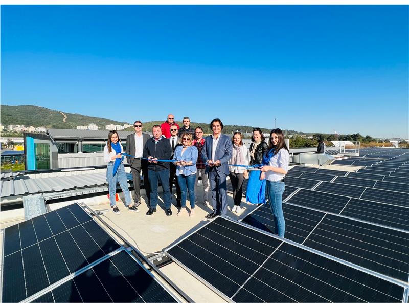 AkzoNobel, İzmir’deki fabrikasının çatısına  güneş panelleri yerleştirdi