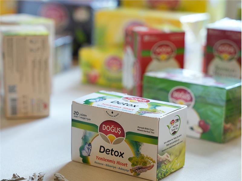 YENİ DOĞUŞ FONKSİYONEL ÇAYLARIN LANSMANI MEDYA DÜNYASINI BULUŞTURDU