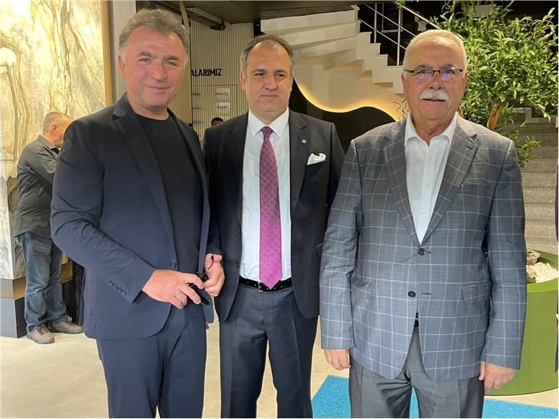 NG KÜTAHYA SERAMİK’İN YENİ NESİL MAĞAZALARI TÜM TÜRKİYE’Yİ KAPSIYOR
