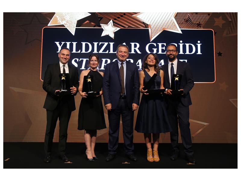 ŞİŞECAM TOPLULUĞU’NU GELECEĞE TAŞIYAN “YILDIZ ÇALIŞANLAR” ÖDÜLLENDİRİLDİ