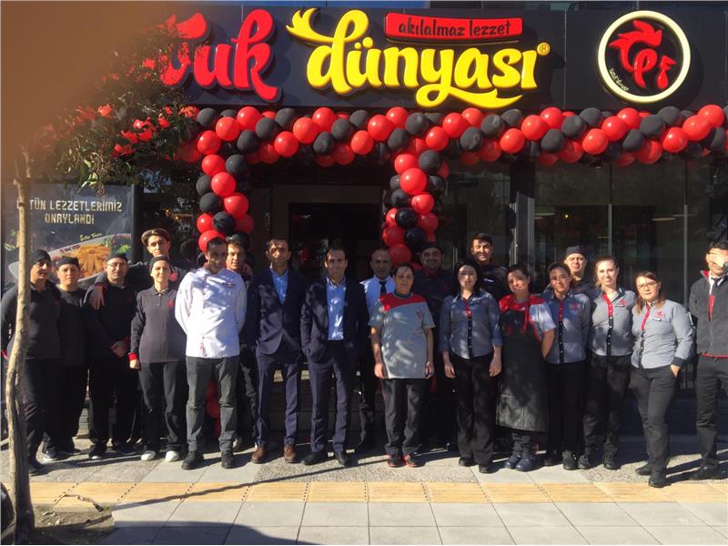Tavuk Dünyası; İstanbul, İzmir ve Sivas’ta 3 yeni restoran açtı