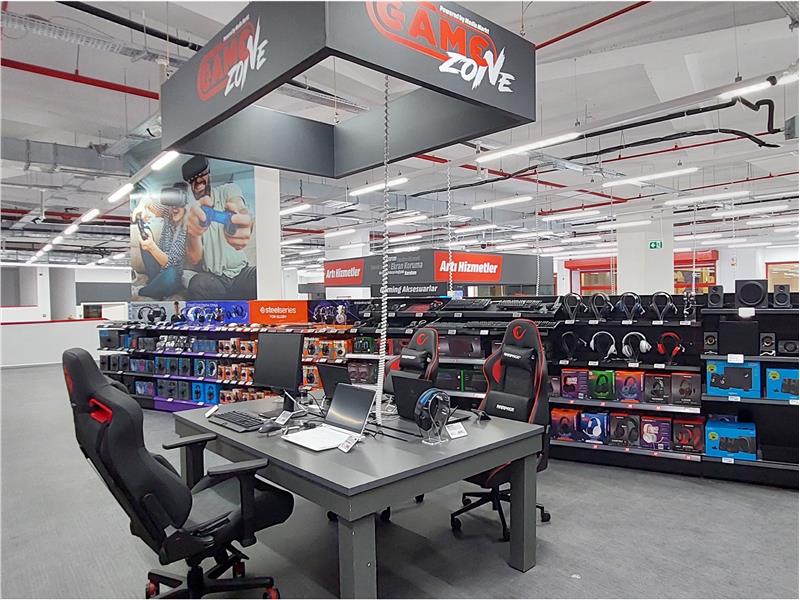 MediaMarkt Gamezone Alanlarında  Oyunseverleri Son Teknolojiyle Buluşturuyor!