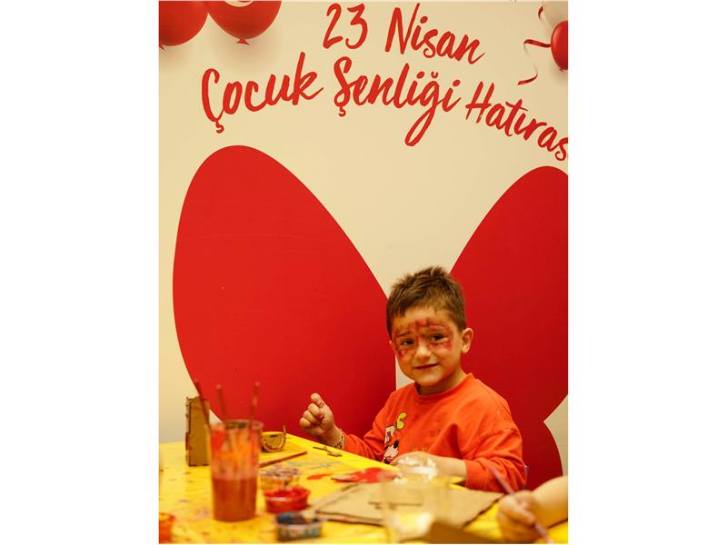 23 Nisan coşkusu, Kelebek Kids Çocuk Şenliği ile katlandı