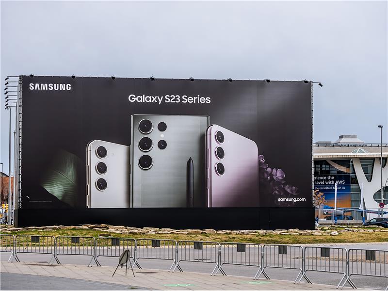 Samsung, en yeni Galaxy inovasyonlarını 2023 Mobil Dünya Kongresi’nde sergileyecek