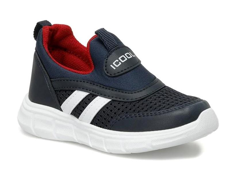 FLO Slip-On Koleksiyonu’yla Miniklerin Adımlarına Konfor Katacak