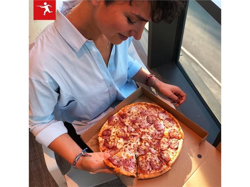 Yemeksepeti Pizza Ayına özel indirimlerle taraftarların futbol keyfini katlıyor