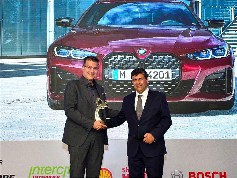 Yeni BMW 4 Serisi Gran Coupé'ye Otomotiv Gazetecileri Derneği’nden “Yılın Tasarımı” Ödülü