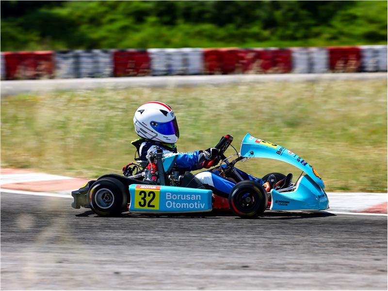 BOM Karting İçin İzmit'te Podyum Sırası