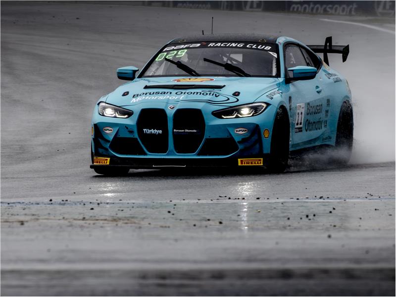 Borusan Otomotiv Motorsport GT4 Avrupa Serisi 5. Ayağını Geride Bıraktı