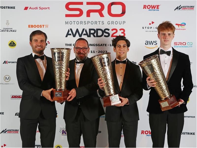 Borusan Otomotiv Motorsport GT4 Avrupa Serisi Üçüncülük Kupası’nı SRO Awards Töreni’nde Aldı