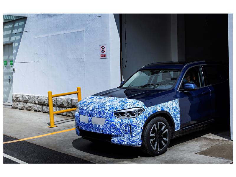 Yeni BMW iX3  Seri Üretim Yolunda Son Hazırlıklarını Tamamladı 