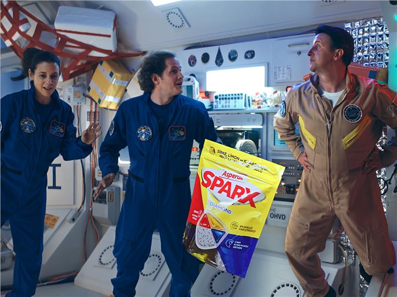 Asperox’un Yeni Bulaşık Makinesi Kapsülü Sparx Uzaya Çıktı!