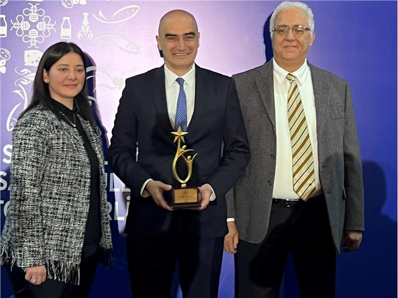 AK GIDA-İÇİM SÜT, 2021’İN İHRACAT ŞAMPİYONU OLDU