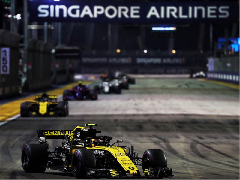 Renault’dan Singapur’da Çifte Puan