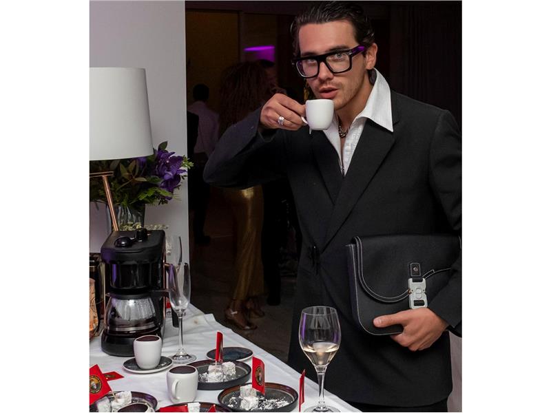 KARACA, “RED CARPET COLLECTION” ile HOLLYWOOD’DAN SONRA ŞİMDİ DE CANNES’DA