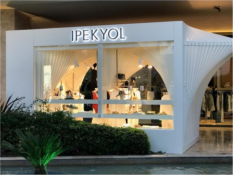  IPEKYOL, POP-UP MAĞAZASIYLA BODRUM’DA!