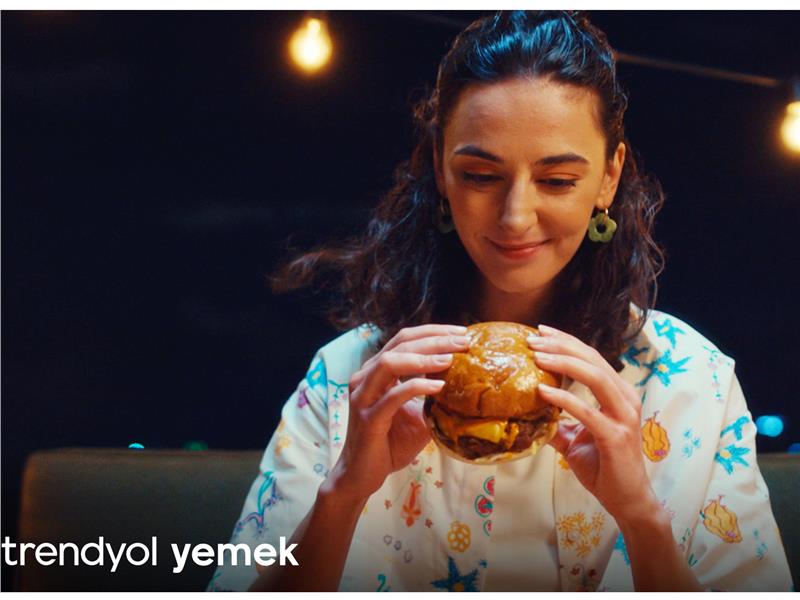 Trendyol Yemek’ten ‘Sıcak Sıcak’ yeni reklam filmi
