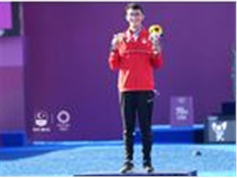 Olimpik Anneler projesinin sporcularından Mete Gazoz Altın Madalya kazandı