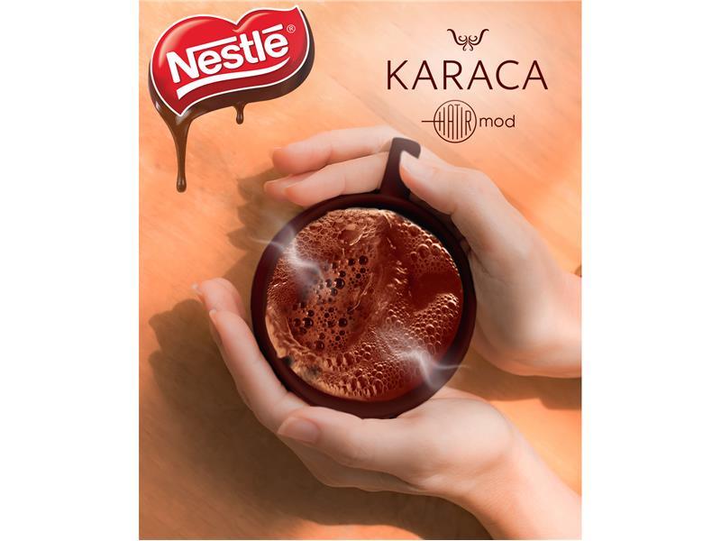 Nestlé Sıcak Çikolata ile Karaca Hatır Mod  evdeki keyifli anlar için buluştu