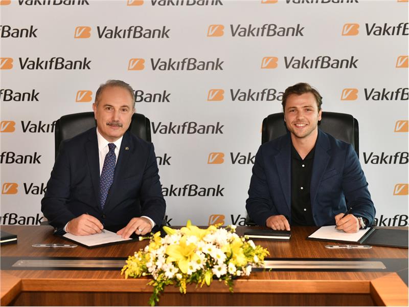 VakıfBank’a yeni transfer: ‘Markanın yüzü genç ve başarılı oyuncu Tolga Sarıtaş oldu’